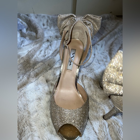 NINA Martina Soft Silver Open Toe Evening Shoes. NOT Platform Shoes - Picture 5 of 12